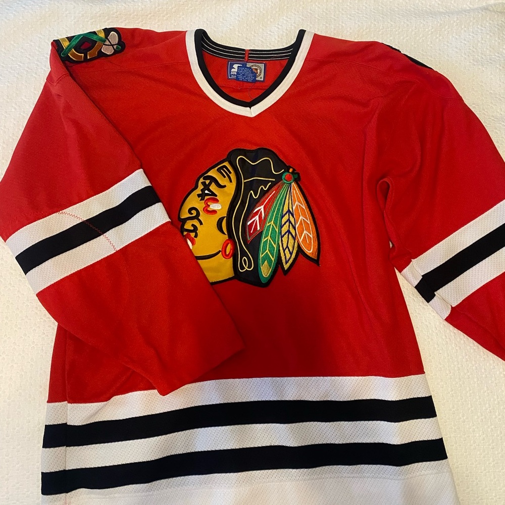 Chicago Black Hawks Hockey Jersey - Large